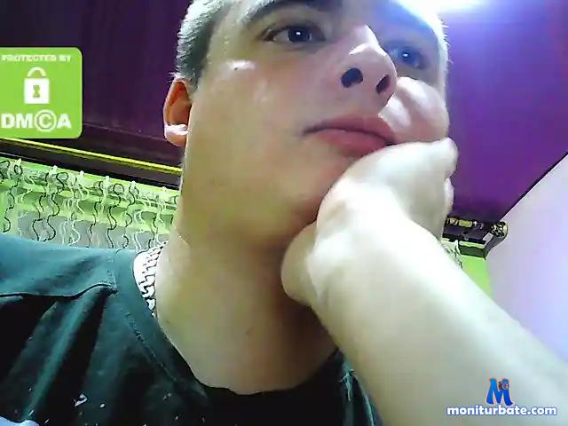 BOIKISS bongacams performer male