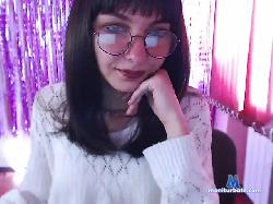 magdalineL bongacams live cam performer profile