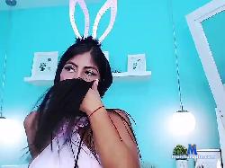 MagieDimound bongacams live cam performer profile