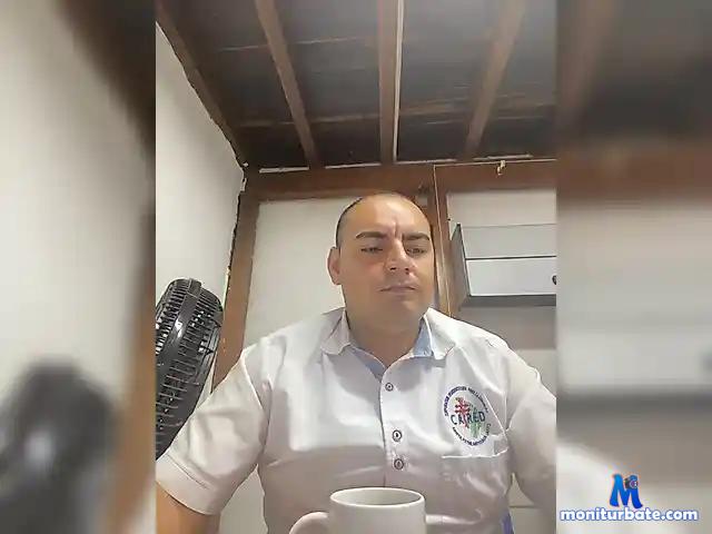 Pasioncanela bongacams performer male