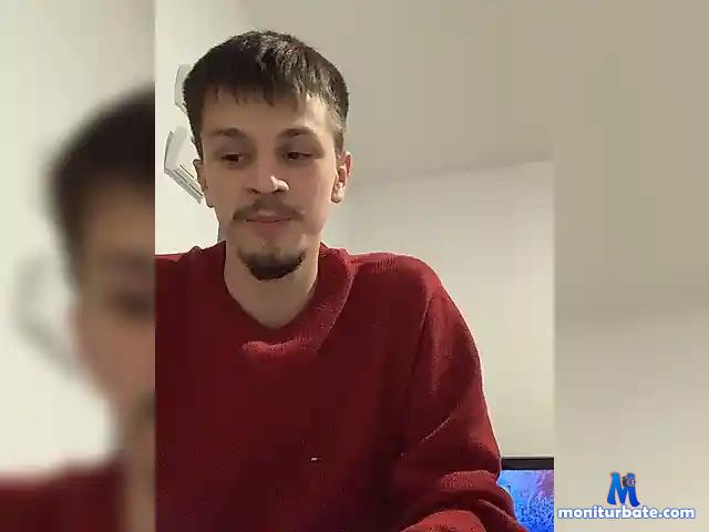 Spray-me bongacams performer male