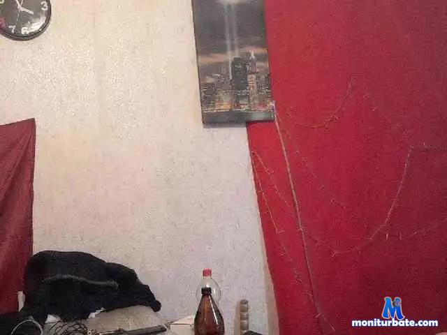 DillonBlond12 bongacams performer male