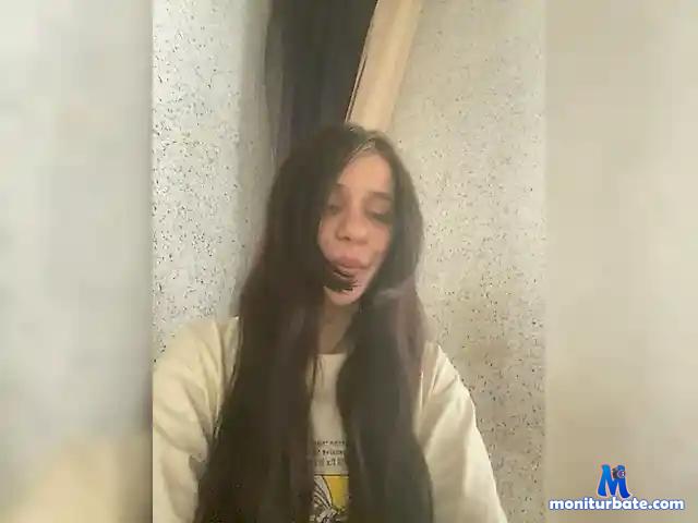 Kristi-8 bongacams performer female