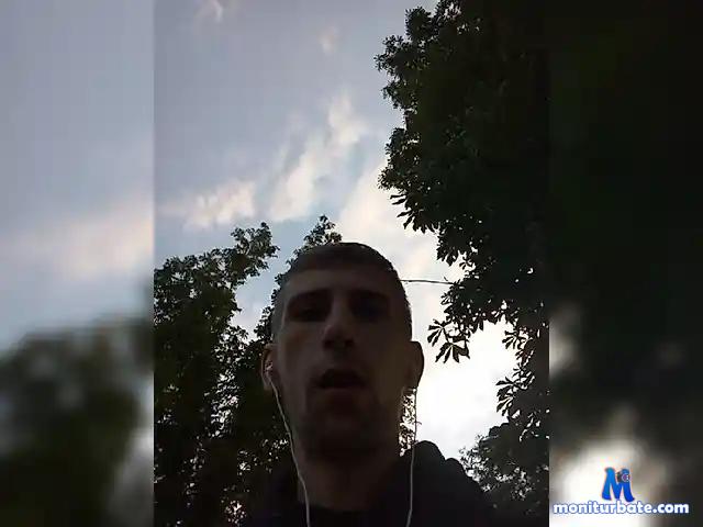 EseyeFortune bongacams performer male