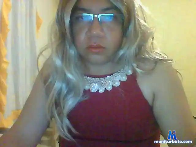 VanessaJustin bongacams performer shemale
