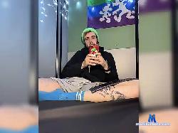 AlphaAkuryo bongacams live cam performer profile
