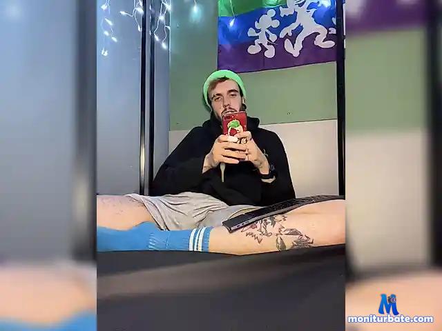AlphaAkuryo bongacams performer male