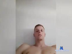 Something13r bongacams live cam performer profile