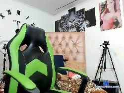 Ginna-dollX bongacams live cam performer profile