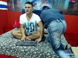 Yan-pool bongacams live cam performer profile