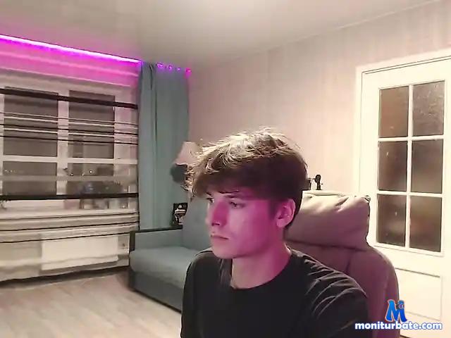 DavidLove14 bongacams performer male