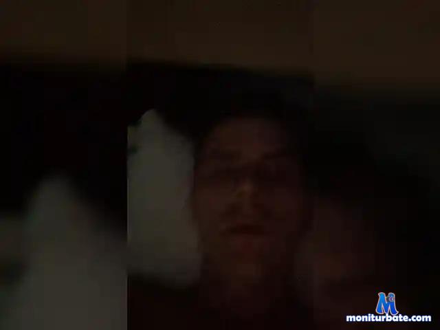 kidAndr bongacams performer male