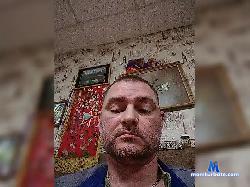 Artser010101 bongacams live cam performer profile