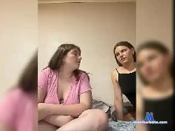 twojuicypussies bongacams live cam performer profile
