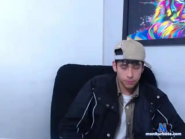 Monty-Hobby bongacams performer male