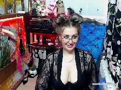 FoxBeth bongacams live cam performer profile