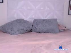 ABBYSAPHIRE bongacams live cam performer profile