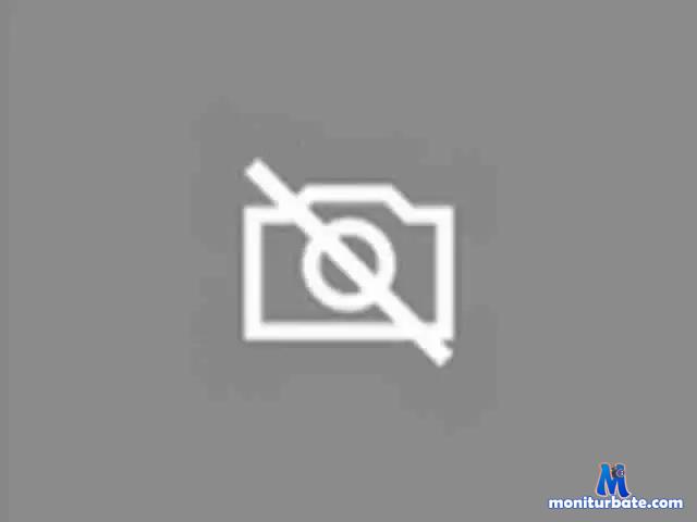 wet7771 bongacams performer male