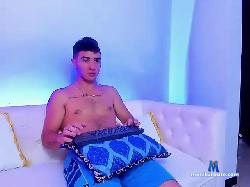 Demon-Fire bongacams live cam performer profile