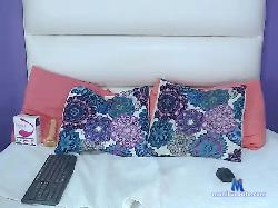 Alison-Stone bongacams live cam performer profile