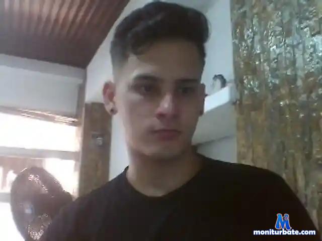 SEXIBYD bongacams performer male