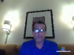 Hung-and-Nerdy bongacams live cam performer profile