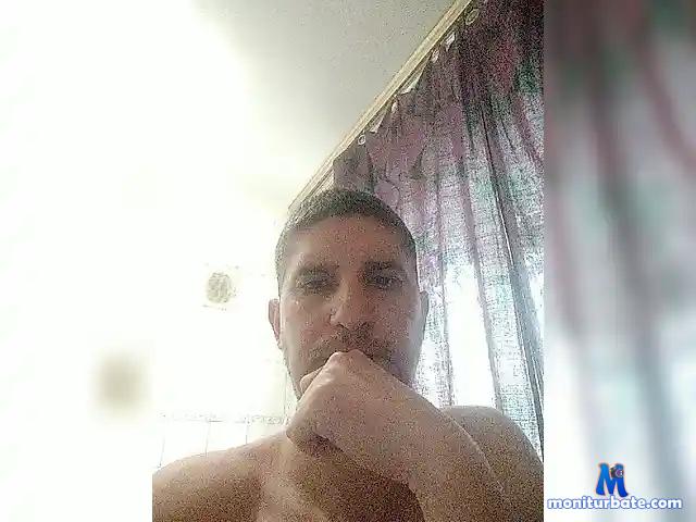 Macs5555 bongacams performer male