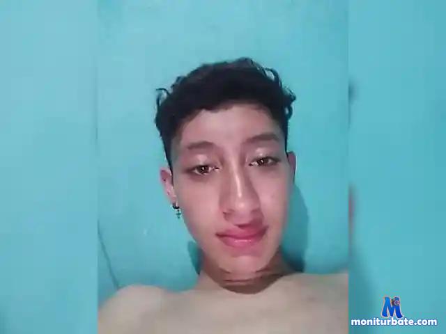 jey-13 bongacams performer male