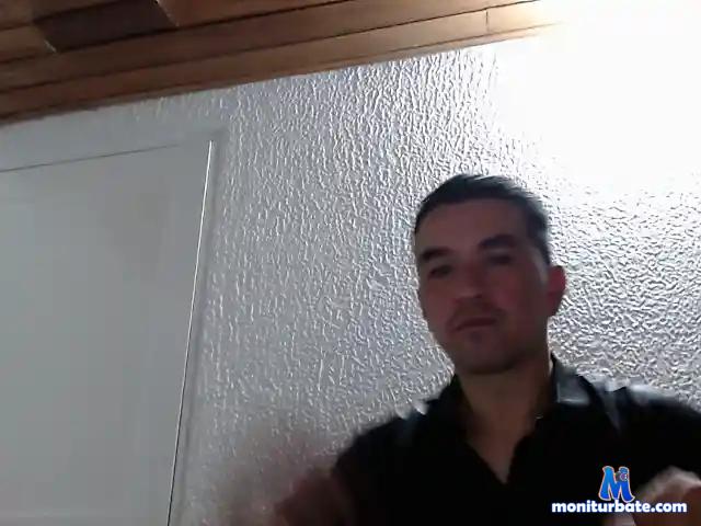 VULCANOSTAR1 bongacams performer male