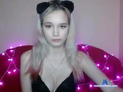 ChloeLovemi bongacams live cam performer profile