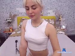 MayaAddams bongacams live cam performer profile