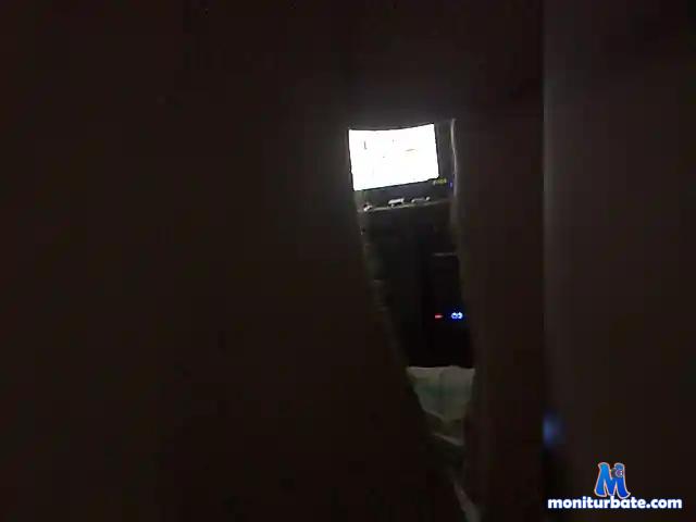 mini-onanist bongacams performer male