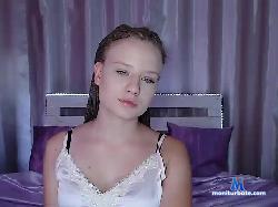 MonaSoom bongacams live cam performer profile
