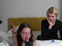 YourSmileAndLove bongacams live cam performer profile