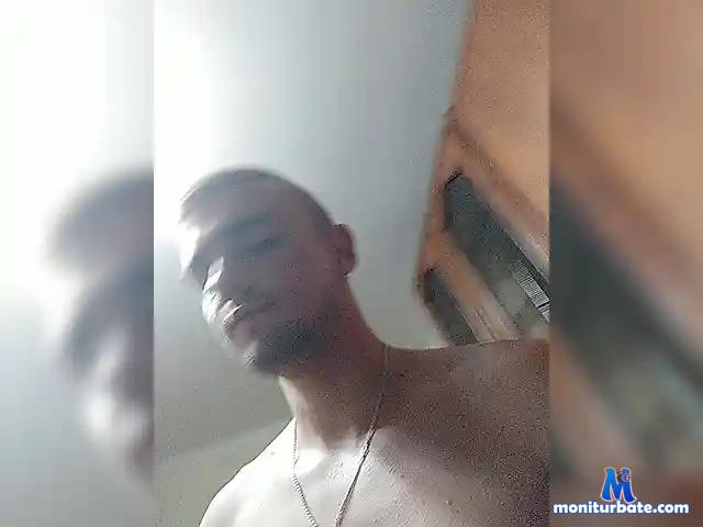 LuxJeemy bongacams performer male