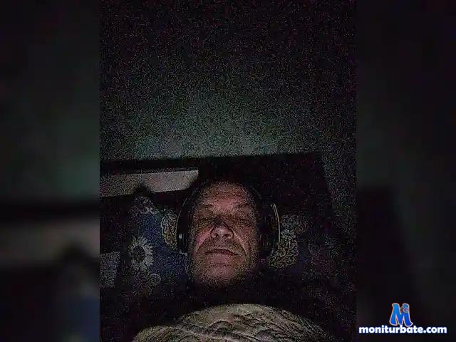 Spetcialbo bongacams performer male