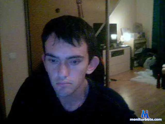 MikeiSly bongacams performer male