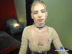 SuzyKitty bongacams live cam performer profile