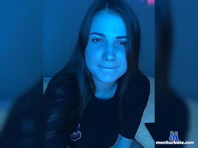 YOU-LOVE1 bongacams performer female