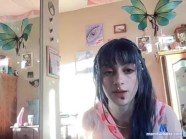 violetwoodnymph bongacams performer female