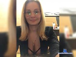 Lisichka1806 bongacams live cam performer profile
