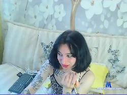 CharmeDeNoir bongacams live cam performer profile