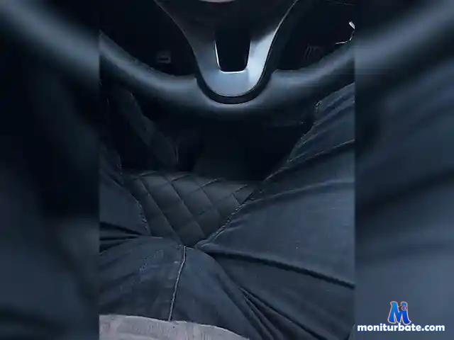 Long0685 bongacams performer male