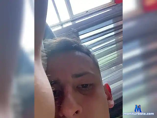 Darkvood003 bongacams performer male