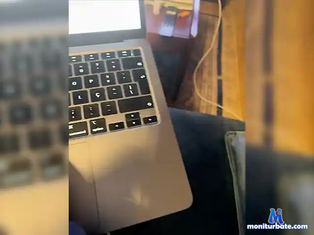 sassyyoni bongacams performer couple male female