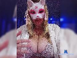 Allyflower bongacams live cam performer profile
