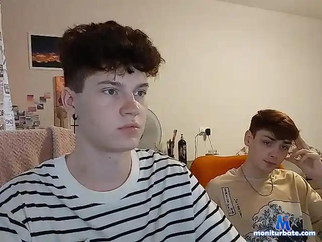 danny-fox bongacams performer couple of 2 males