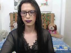 lunaqueen bongacams live cam performer profile