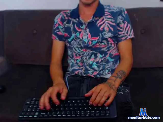 bigg-co bongacams performer male