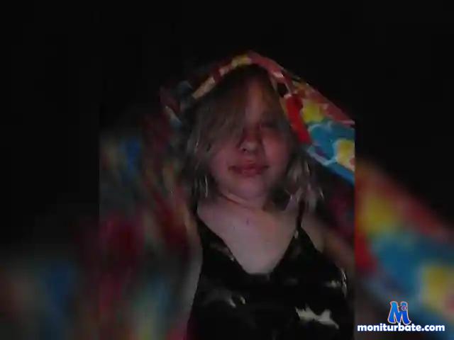 Koty18 bongacams performer female
